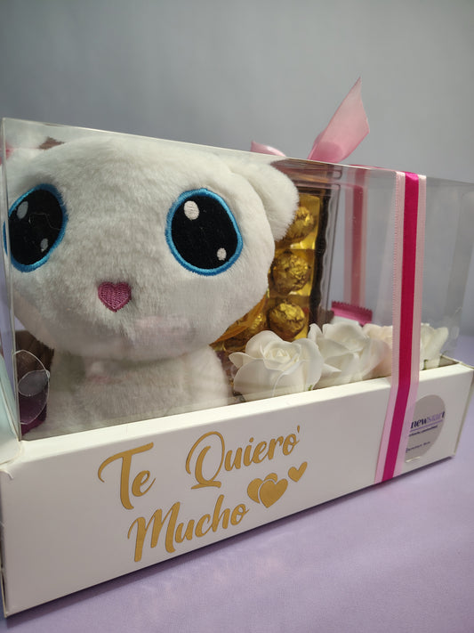 Box Sweet Love con Peluche, Bombones y Rosas Eternas – Regalo Romántico