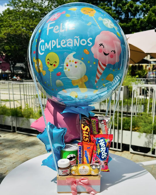 Arreglo con Globos y Golosinas – Endúlzala con Estilo