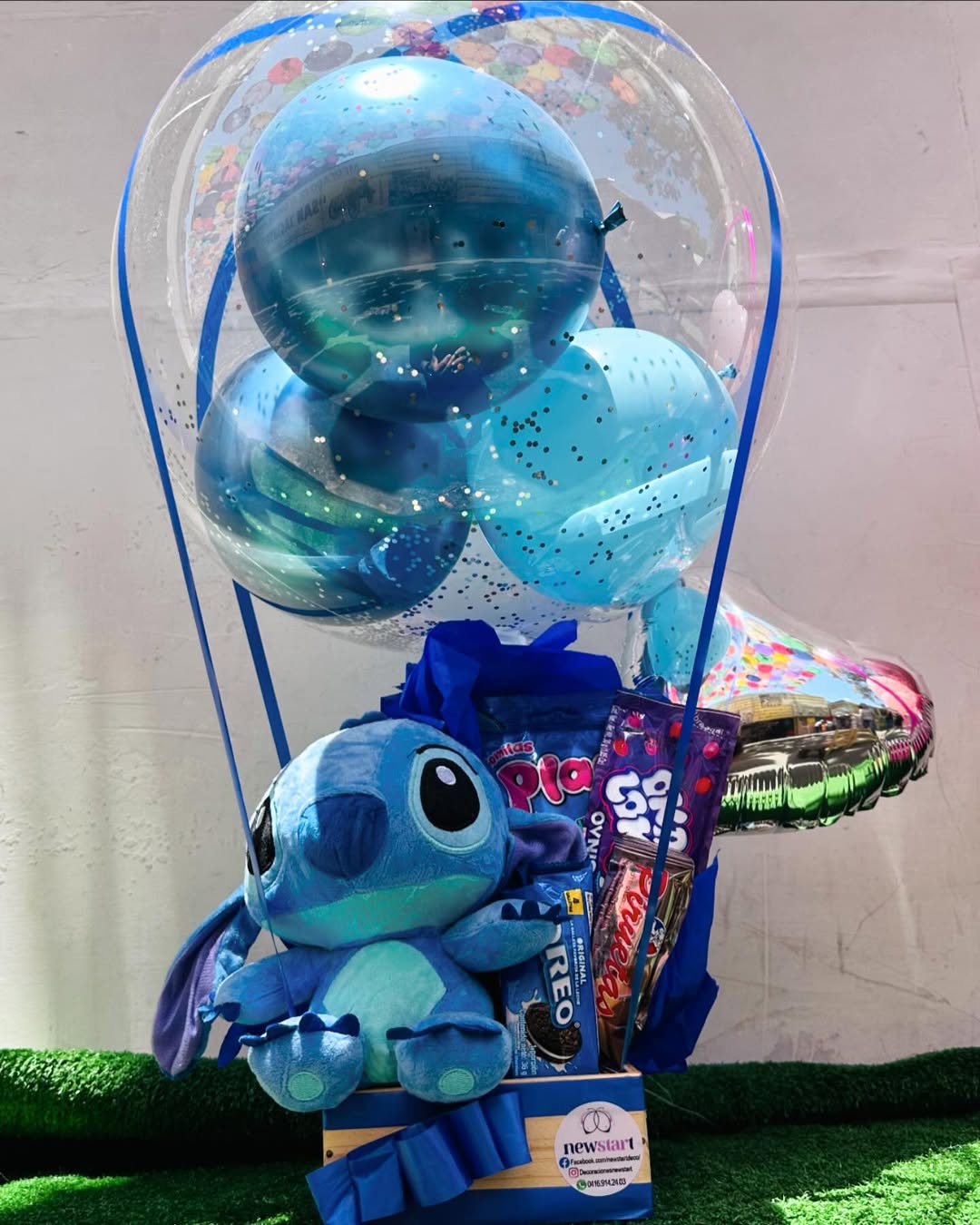 Arreglo Stitch 25 cm con Golosinas y Globos – Regalo Tierno y Personalizado